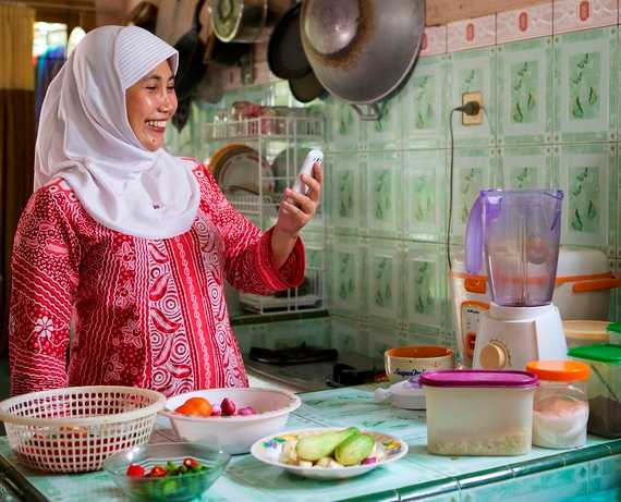 Mobile Phones Drive Women's Economic Empowerment in #developingcountries